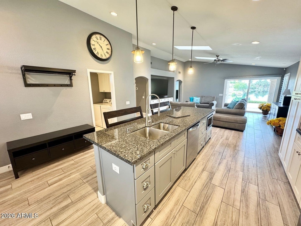 1401 W Blue Ridge Court - Photo 13