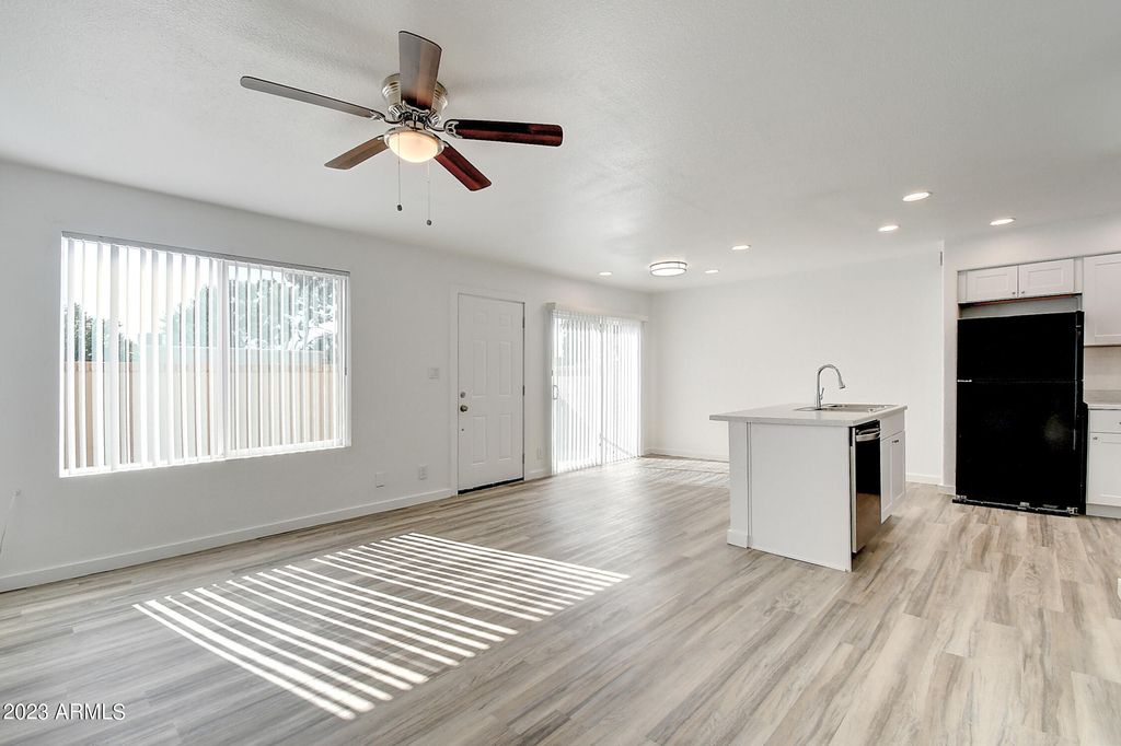 17031 E Calle Del Oro -- - Photo 1