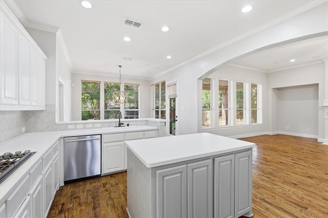 1405 Salado Drive - Photo 10