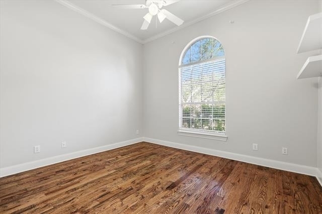 1405 Salado Drive - Photo 22