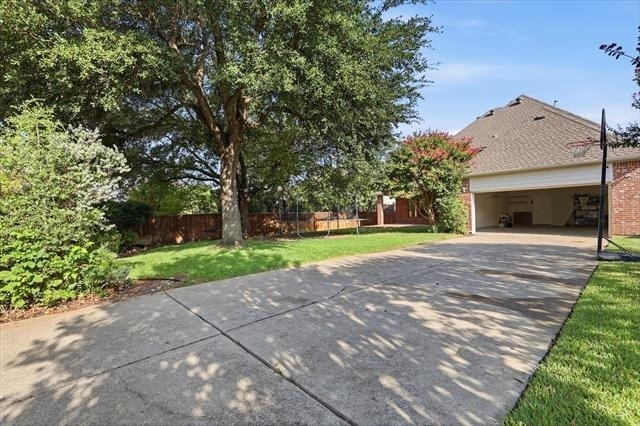 1405 Salado Drive - Photo 31