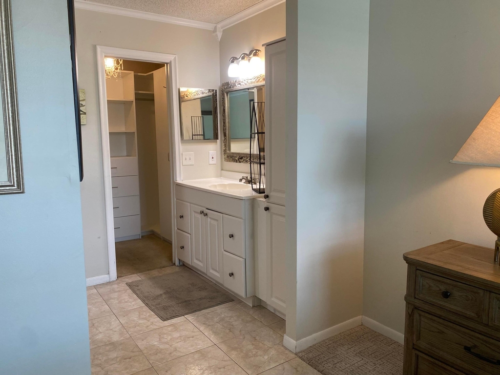 1 Royal Palm Way - Photo 24