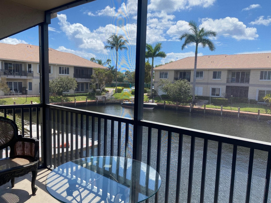 1 Royal Palm Way - Photo 15