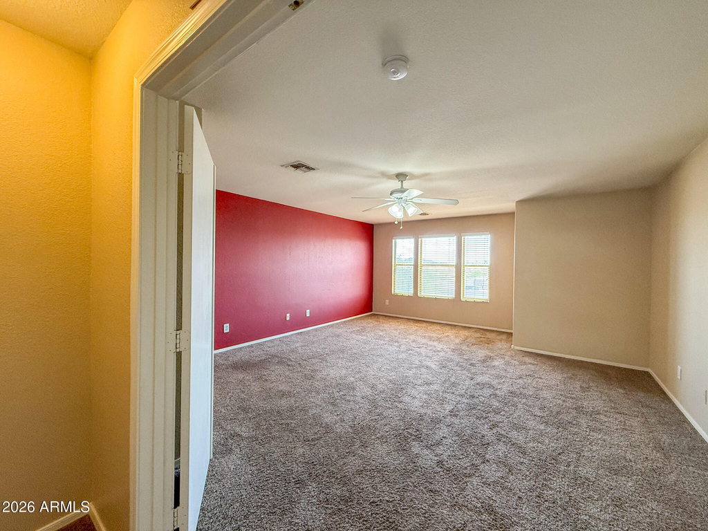 583 W Racine Loop - Photo 25