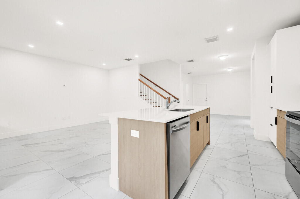 407 Bella Sol Way - Photo 12