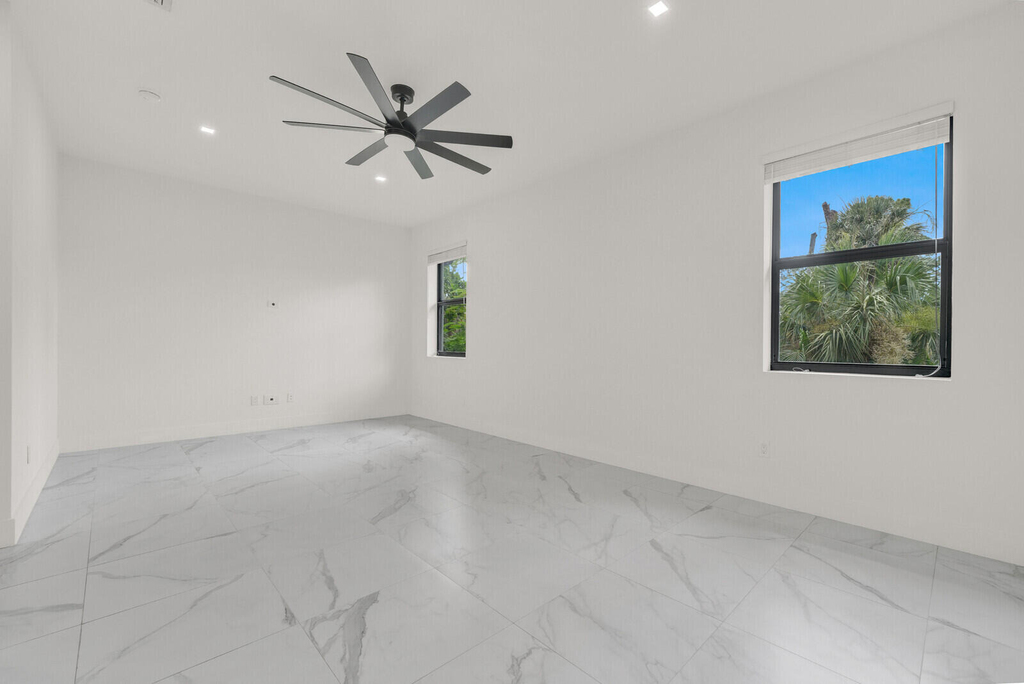 407 Bella Sol Way - Photo 24