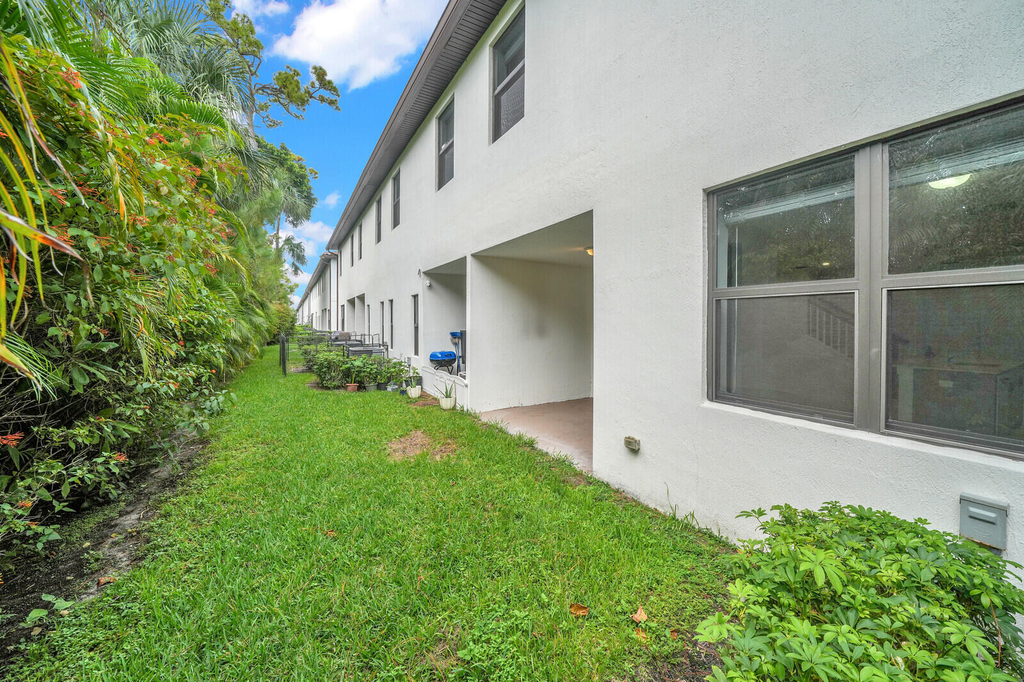 407 Bella Sol Way - Photo 30