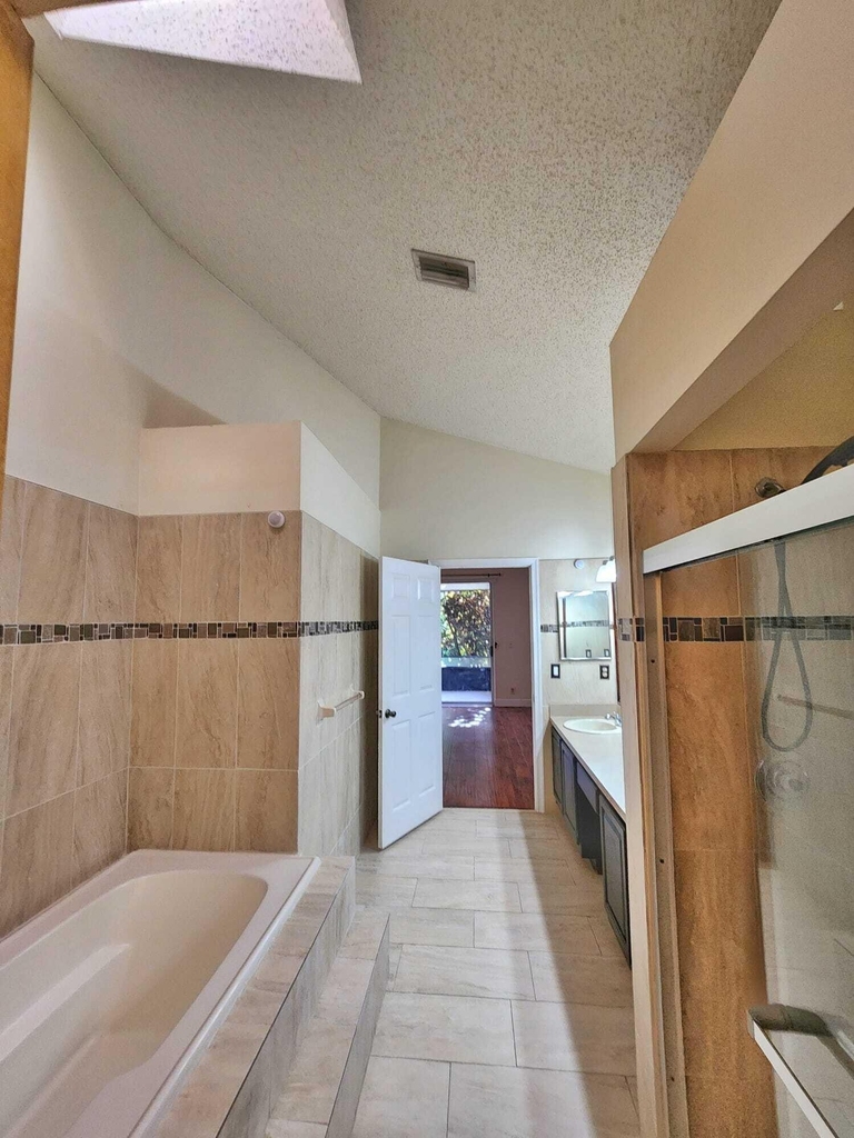 7705 Forest Green Lane - Photo 8