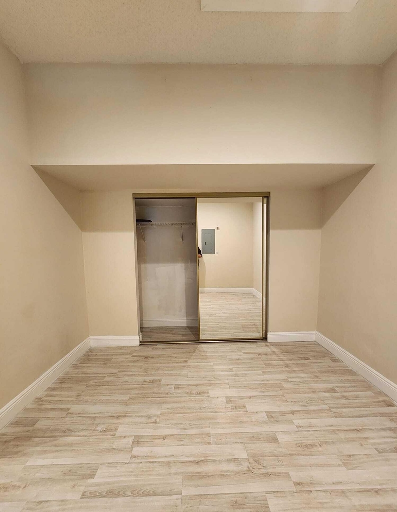 7705 Forest Green Lane - Photo 21
