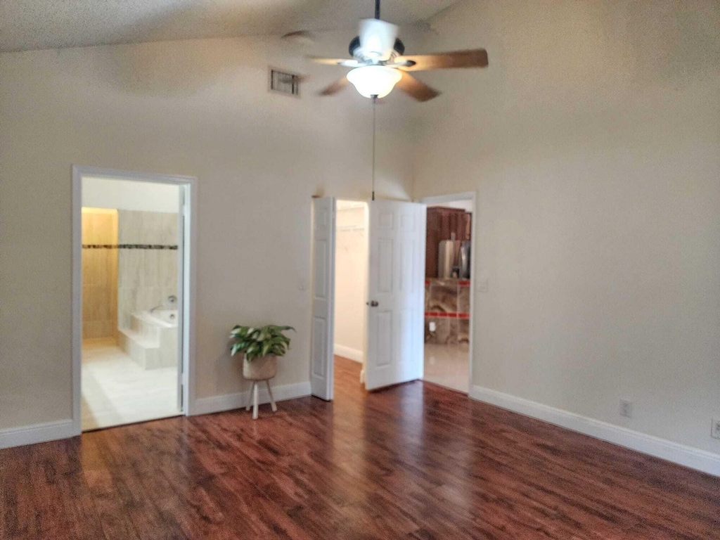7705 Forest Green Lane - Photo 6
