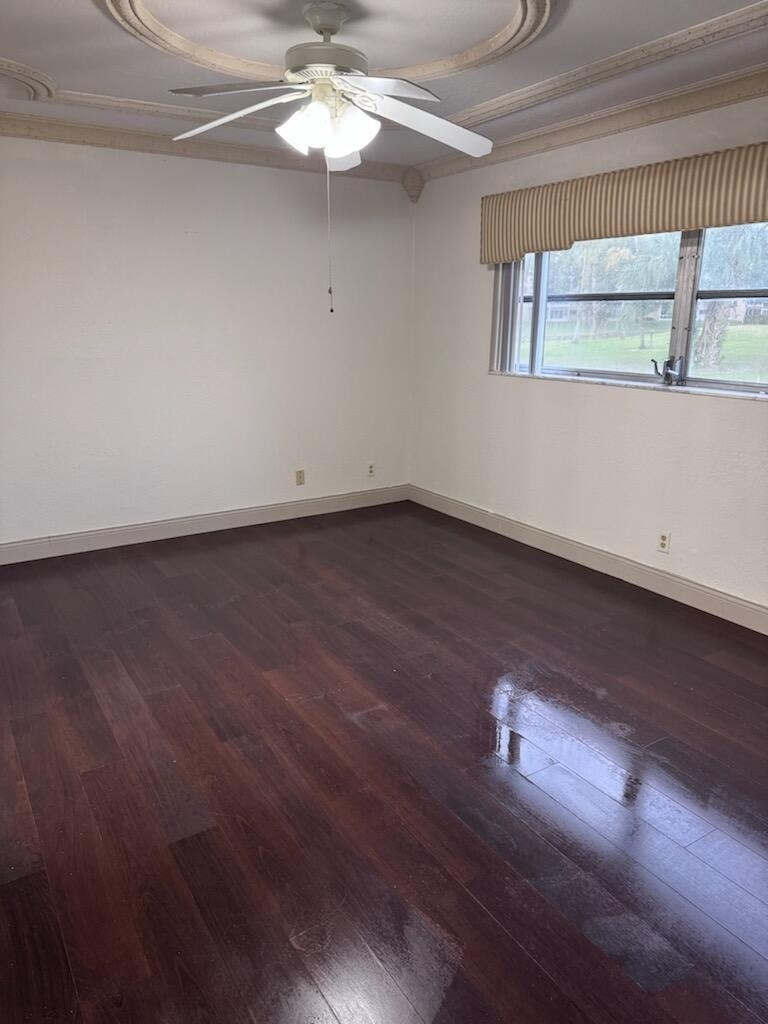 1010 Country Club Drive - Photo 4