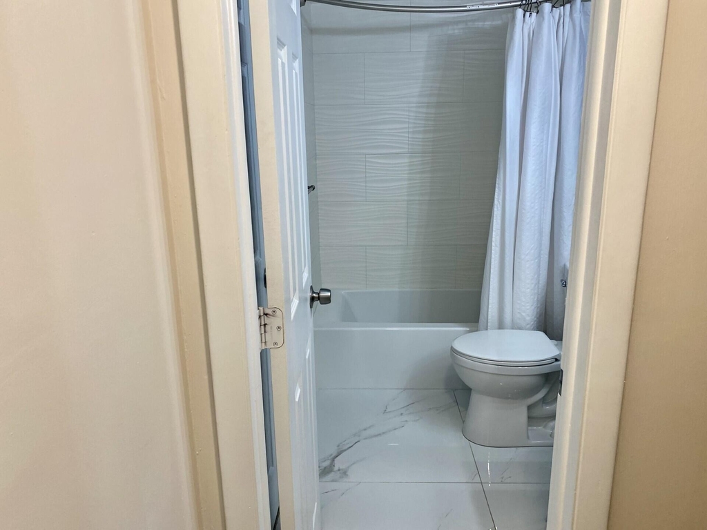 4501 Fountains Drive S - Photo 17