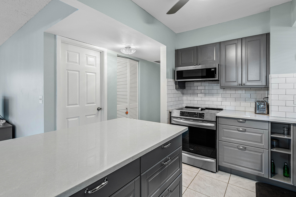 721 Lori Drive - Photo 9