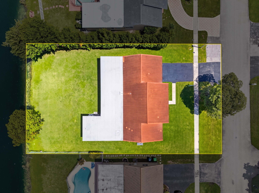 905 Nw 133rd Avenue - Photo 32