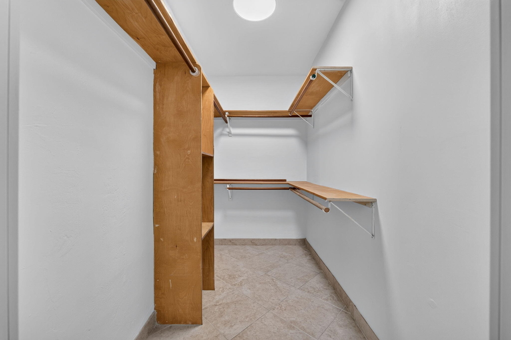 905 Nw 133rd Avenue - Photo 16