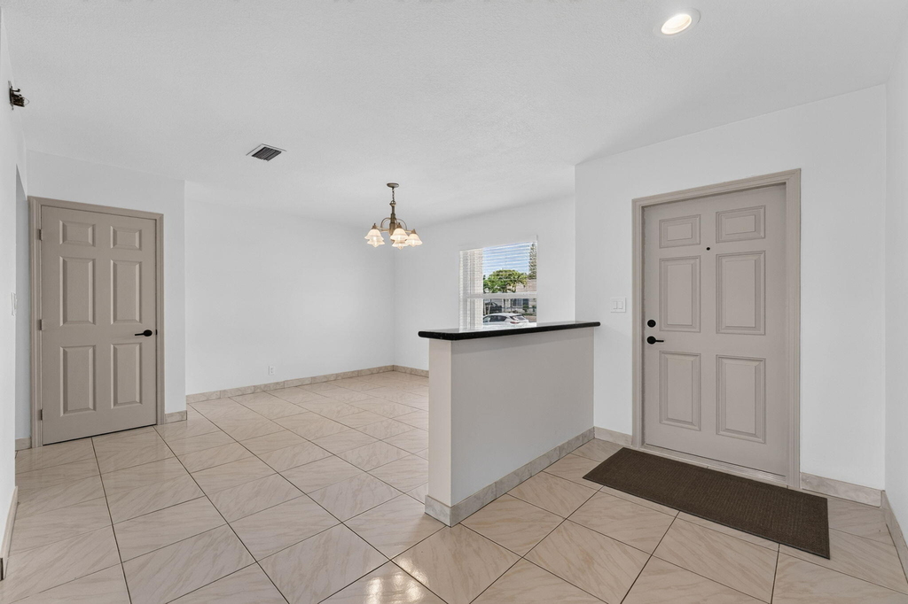 905 Nw 133rd Avenue - Photo 12