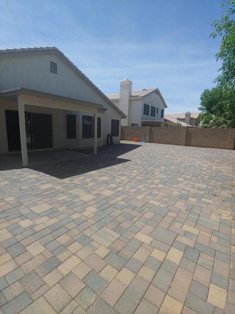 1110 W Raven Drive - Photo 10