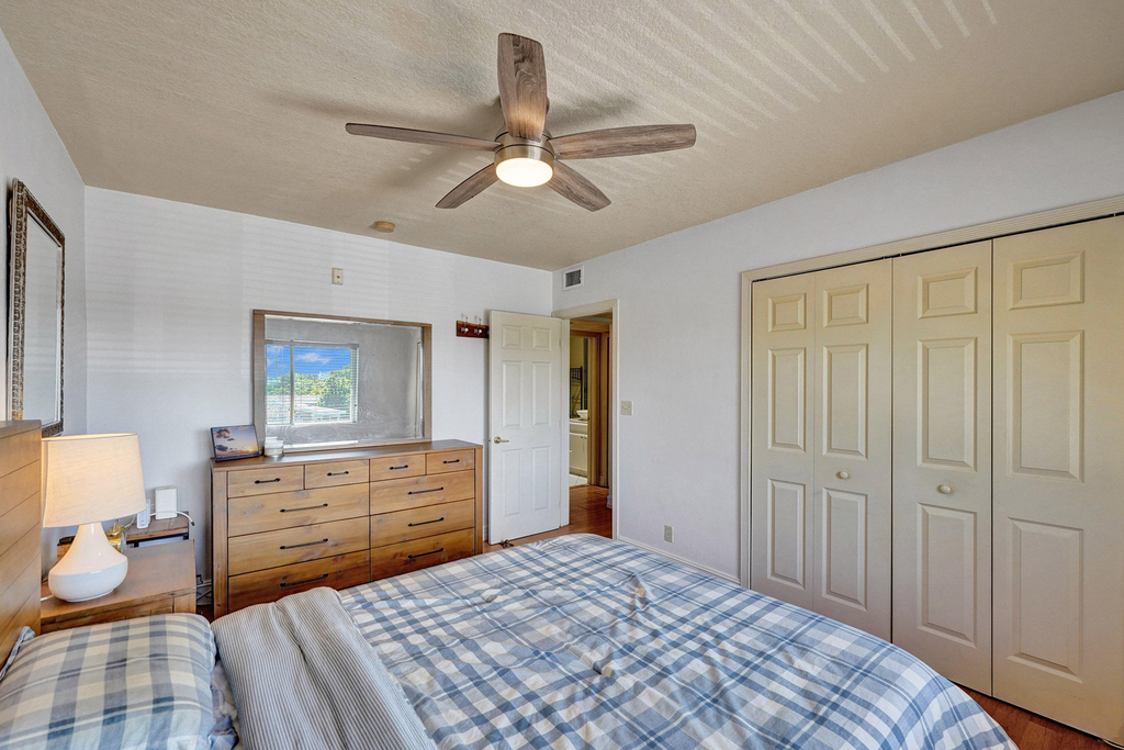1423 Holly Heights Drive - Photo 3