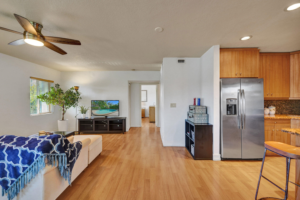 1423 Holly Heights Drive - Photo 5