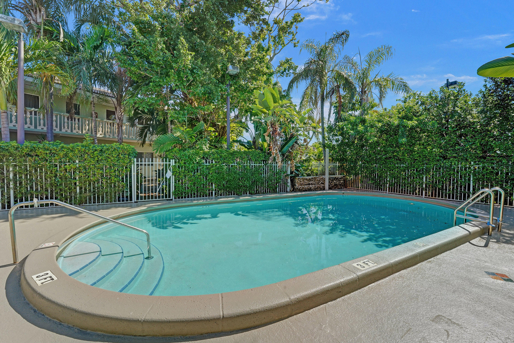 1423 Holly Heights Drive - Photo 27