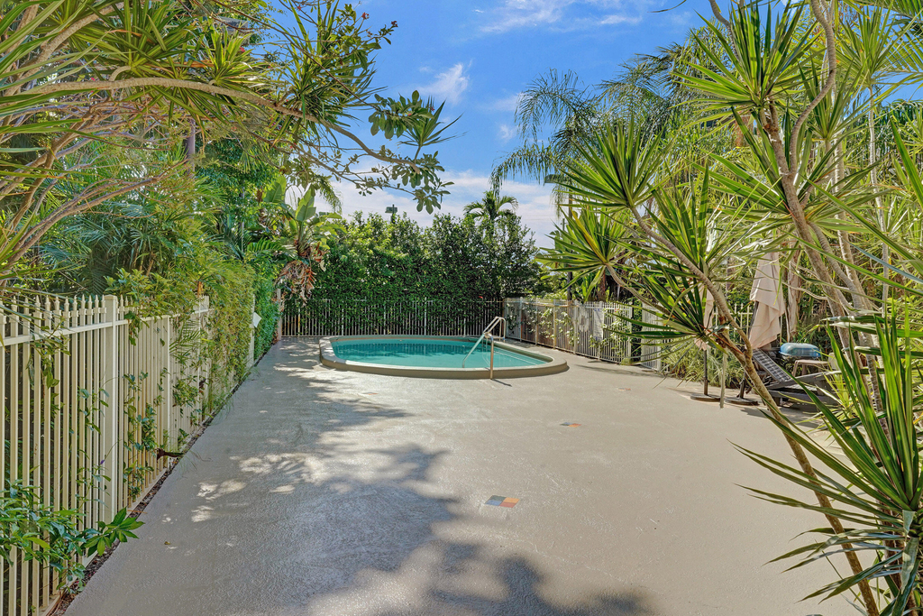 1423 Holly Heights Drive - Photo 26
