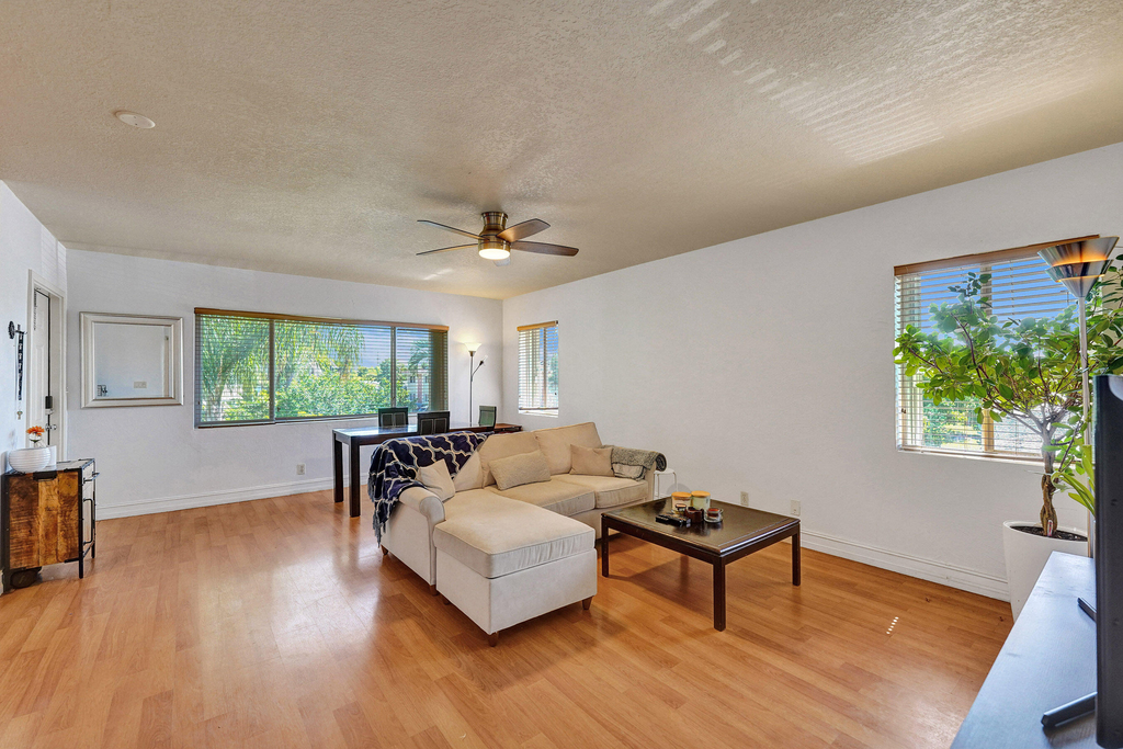 1423 Holly Heights Drive - Photo 9