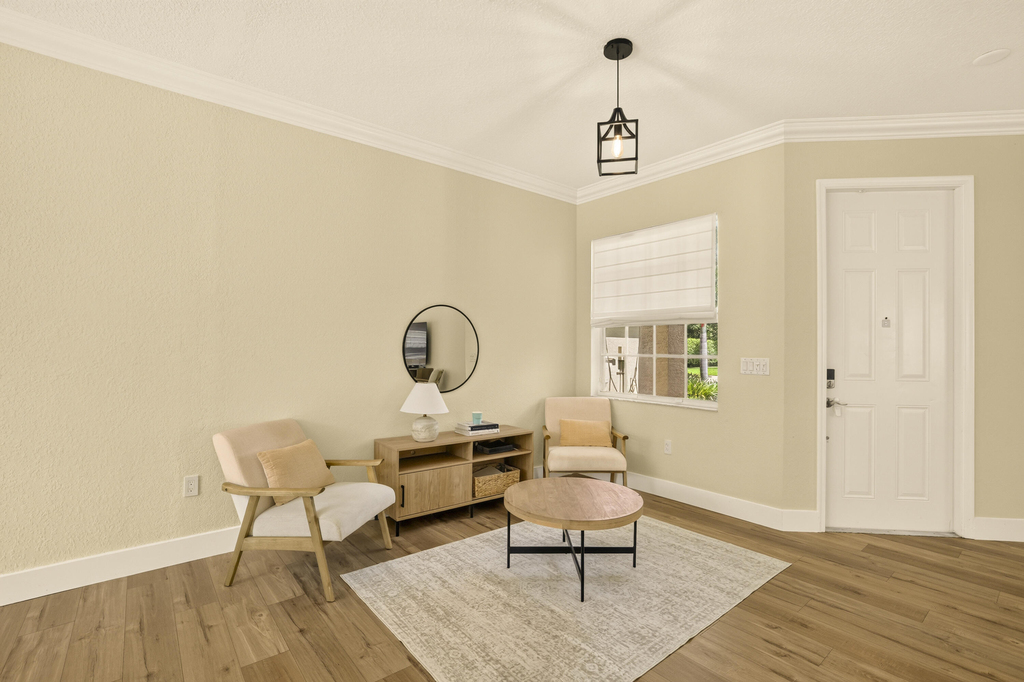 7630 Topiary Avenue - Photo 8