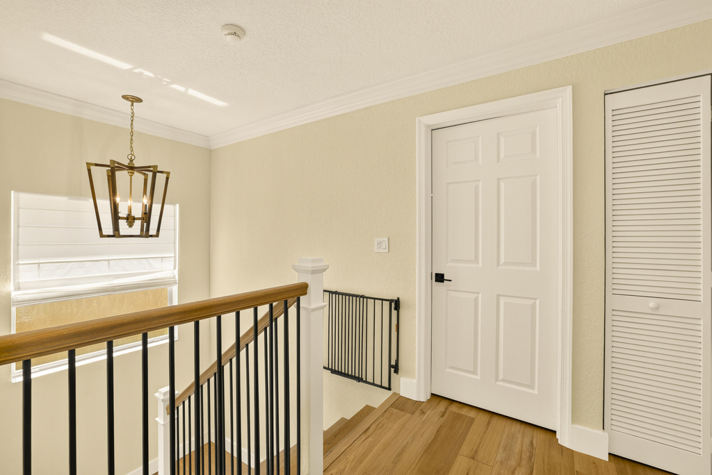 7630 Topiary Avenue - Photo 21