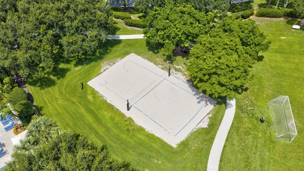 7630 Topiary Avenue - Photo 54