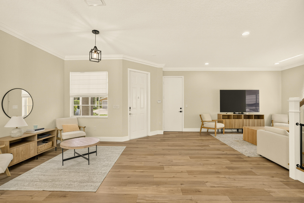 7630 Topiary Avenue - Photo 13