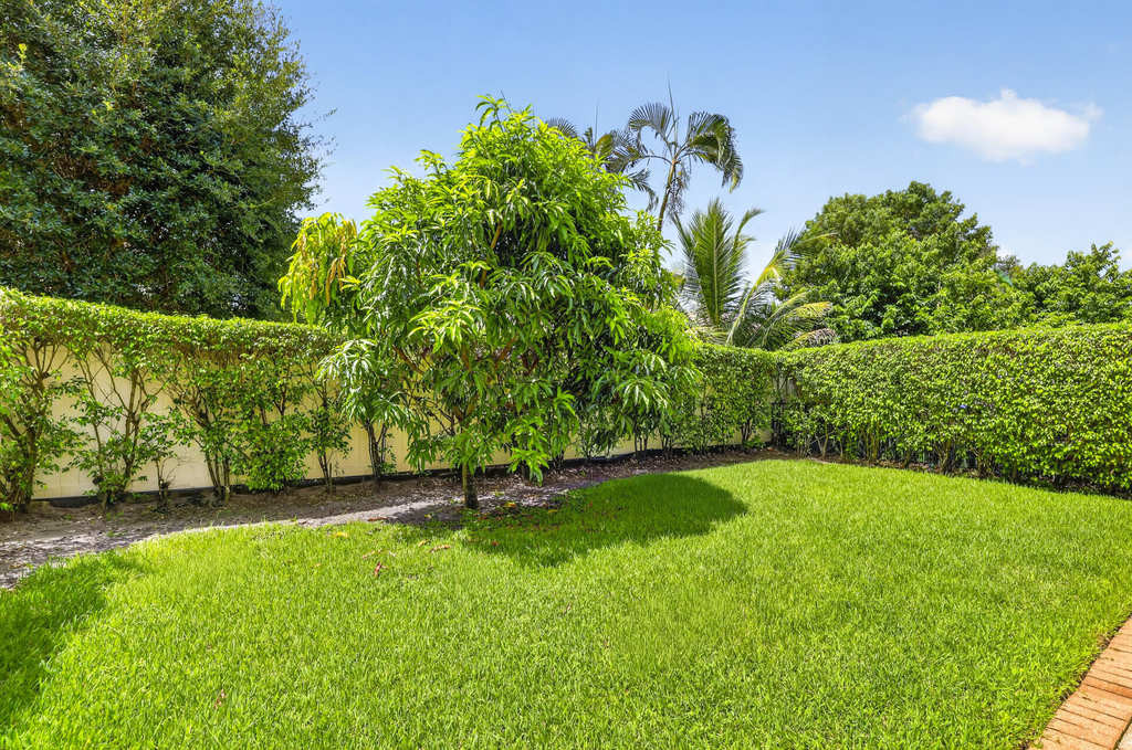 7630 Topiary Avenue - Photo 42