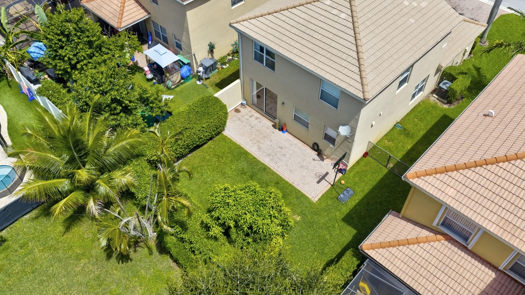 7630 Topiary Avenue - Photo 49