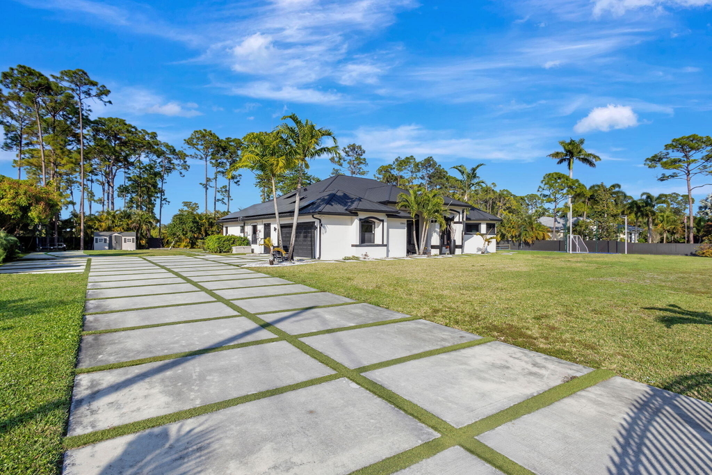 13803 Citrus Grove Boulevard - Photo 5