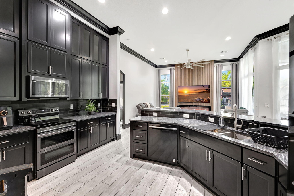 13803 Citrus Grove Boulevard - Photo 8