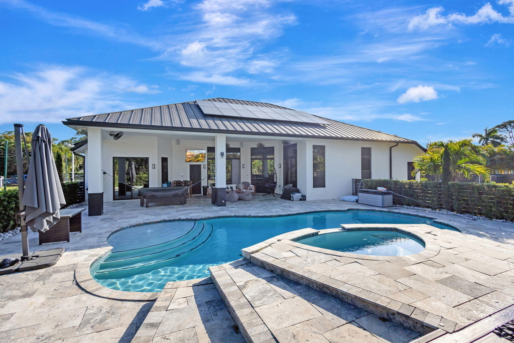 13803 Citrus Grove Boulevard - Photo 2