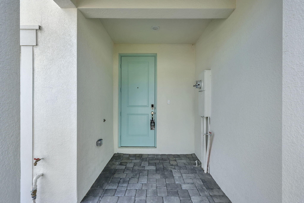 5694 Se Edgewater Circle - Photo 2