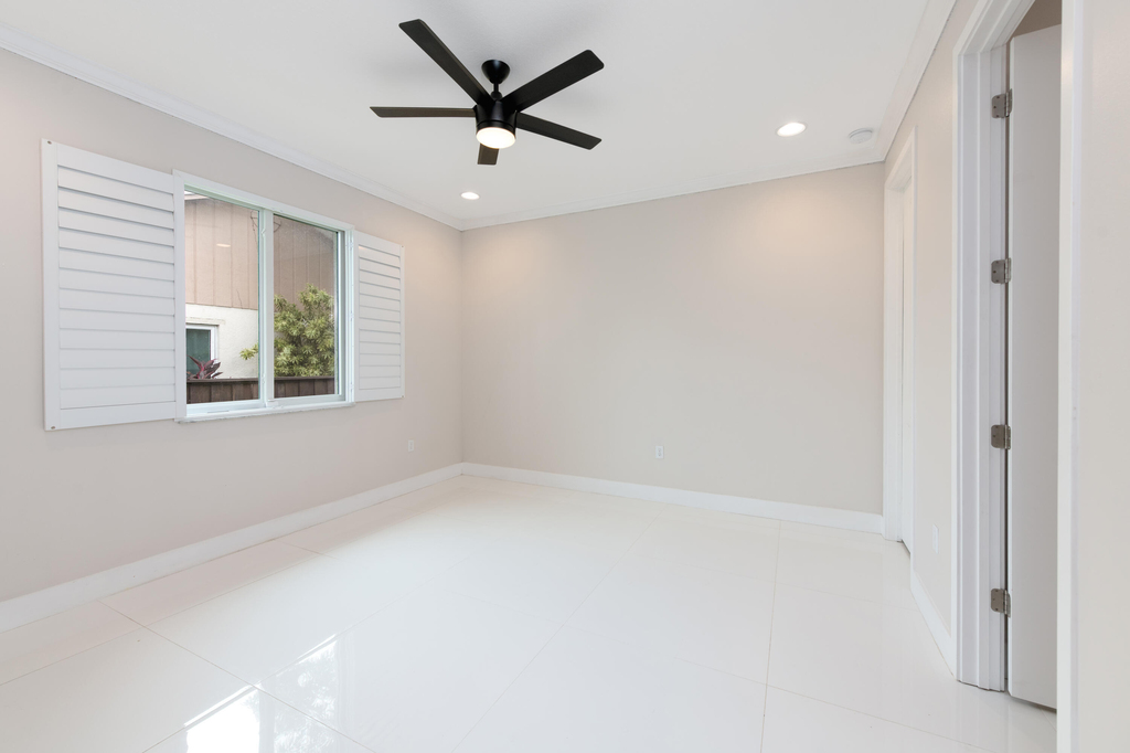 314 Ne Surfside Avenue - Photo 32