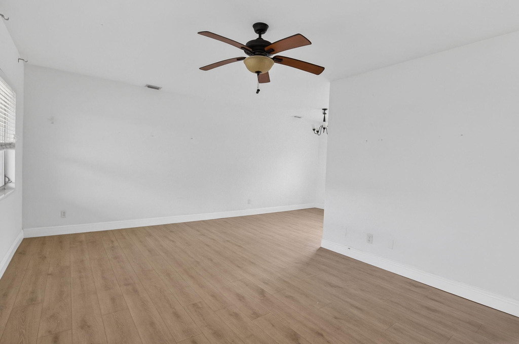 426 Ne 7th Avenue - Photo 5