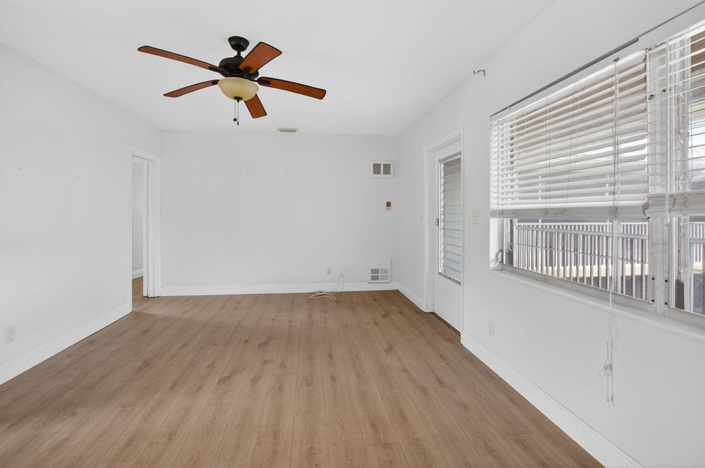426 Ne 7th Avenue - Photo 12