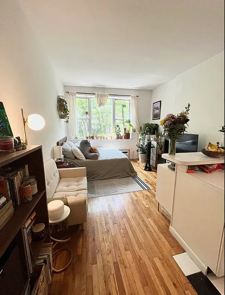 423 East 83rd Street - Photo 0