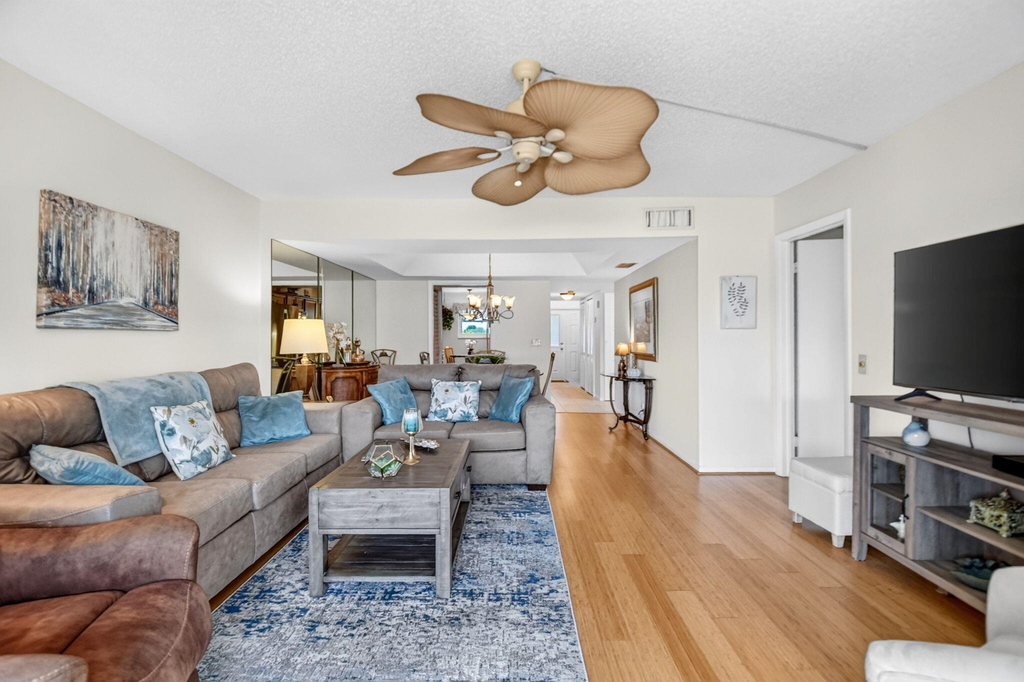 3425 Via Poinciana - Photo 6