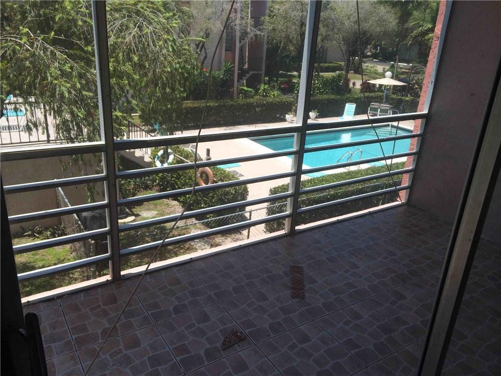485 N Pine Island Road - Photo 18