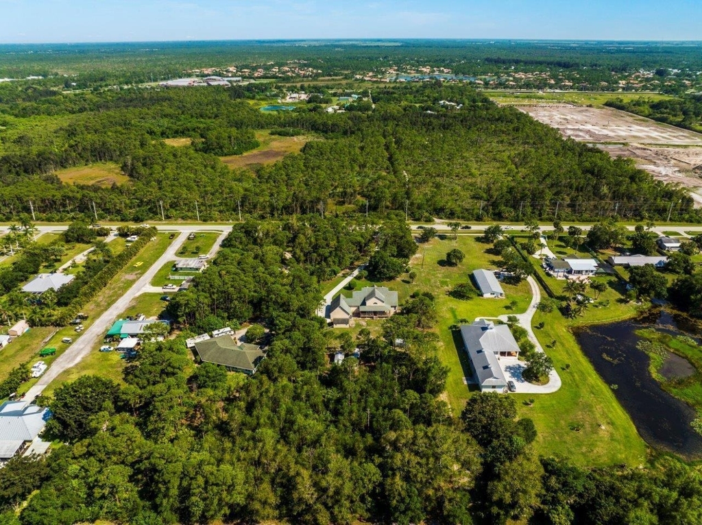 405 Se Salerno Road - Photo 43