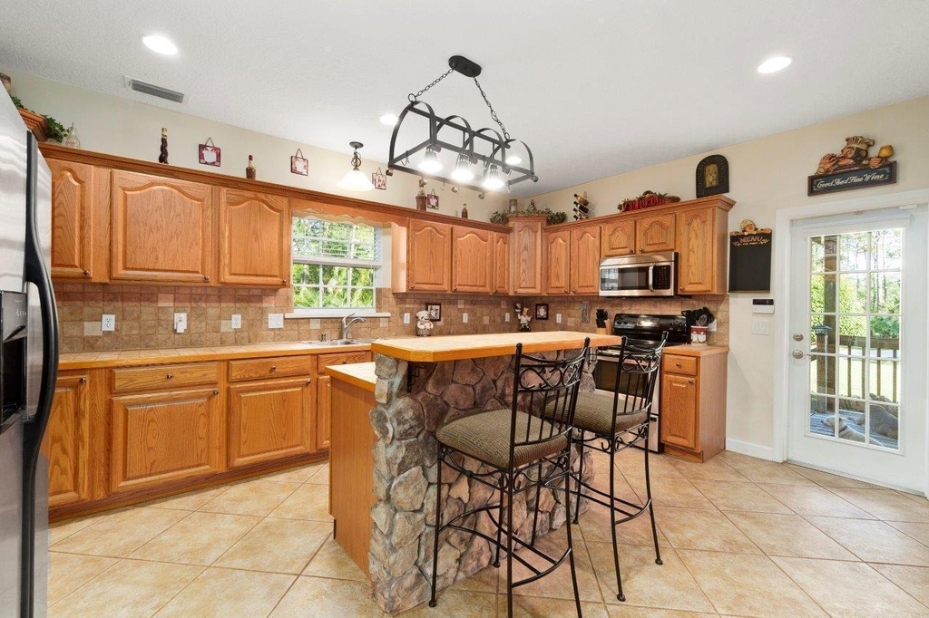 405 Se Salerno Road - Photo 6