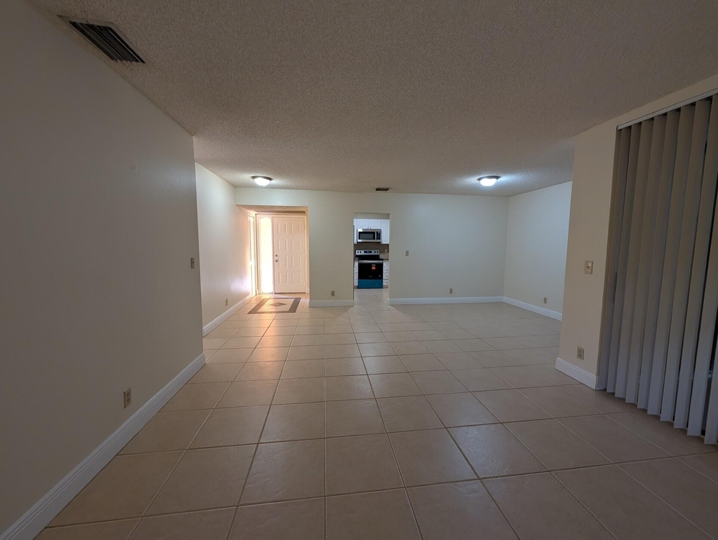 3830 Coral Tree Circle - Photo 6