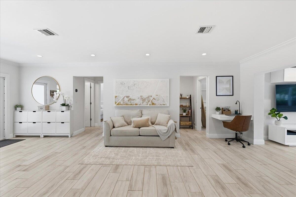 2210 Ne 34th Court - Photo 15