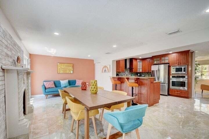 168 Se 31st Avenue - Photo 1
