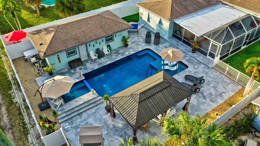 310 Gulfstream Drive - Photo 0