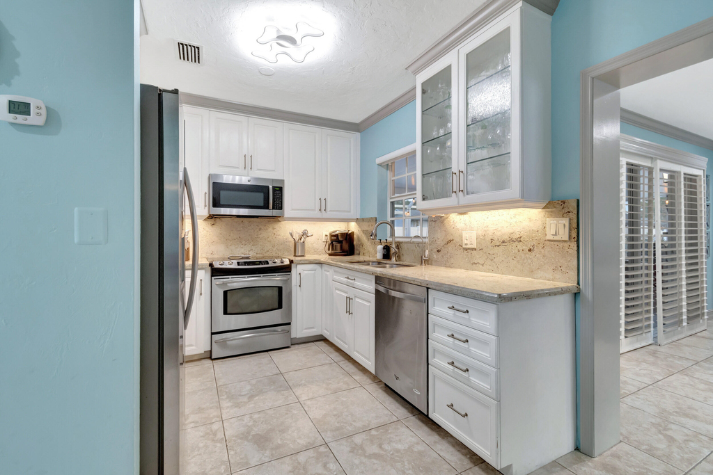 310 Gulfstream Drive - Photo 11