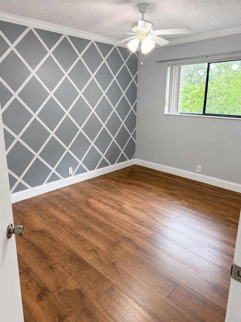 677 Trace Circle - Photo 11